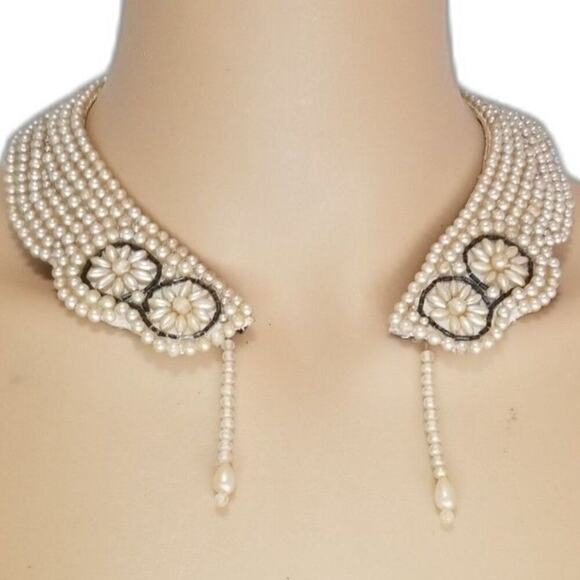Vintage Cream Truly Regal Art Craft Faux Pearl Floral Collar Necklace Dangling - Picture 1 of 9